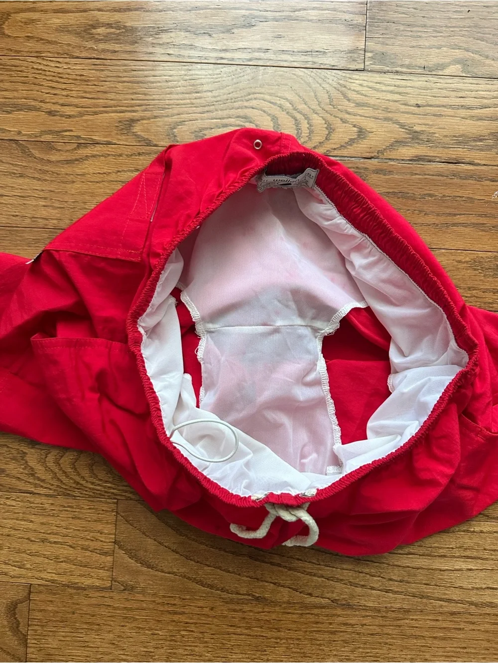 Wellen Bright Red Men's Swim Trunks Drawstring Size XL Made in USA